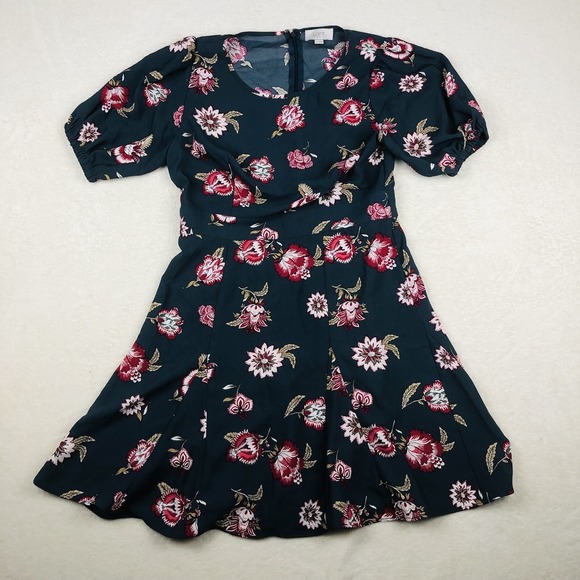 LOFT Dresses & Skirts - LOFT Womens 0 Dress Gray w Pink Floral Ruffle Crew Neck Short Sleeve Casual Midi